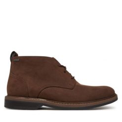 Trzewiki Clarks. Brązowe botki męskie Clarks, bez wzorów, bez obcasa, bez zapięcia. Za 659.99 zł.