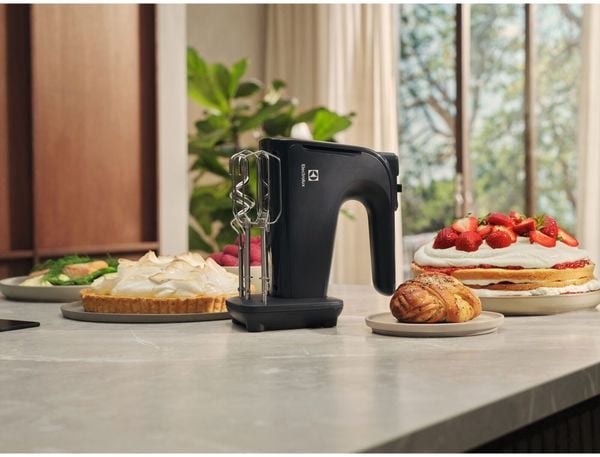 Mikser Electrolux EHM4B. Miksery Electrolux. Za 189.58 zł.