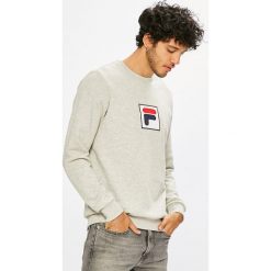 Fila - Bluza. Szare bluzy męskie Fila, l, z aplikacjami, z bawełny, bez ramiączek, bez kaptura. W wyprzedaży za 159.90 zł.