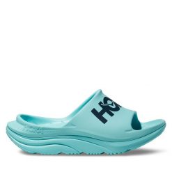 Klapki Hoka. Niebieskie klapki damskie HOKA, bez wzorów, sportowe, bez obcasa, bez zapięcia. Za 259.99 zł.