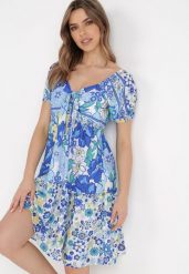 Biało-Niebieska Sukienka Ampea. Niebieskie sukienki damskie Born2be, m, bez wzorów, klasyczne, bez kołnierzyka, bez ramiączek, mini, rozkloszowane. Za 29.99 zł.