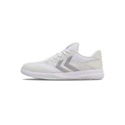 Buty halowe Hummel Dagaz V. Białe buty sportowe męskie Hummel, bez wzorów, bez zapięcia, do koszykówki. W wyprzedaży za 391.00 zł.