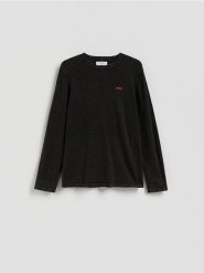 Sweter z nadrukiem - czarny. Czarne swetry męskie Reserved, l, bez wzorów, z bawełny, bez kołnierzyka, bez ramiączek. Za 119.99 zł.