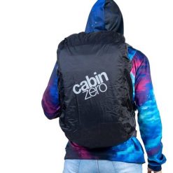 Pokrowiec na plecak CabinZero Rain Cover AX02. Czarne plecaki damskie CABINZERO, bez wzorów, sportowe. Za 107.99 zł.
