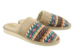 METEOR 071 SWETER NORWESKI beżowy, kapcie damskie. Brązowe swetry nierozpinane damskie Meteor, bez wzorów, bez kołnierzyka, bez ramiączek. Za 47.99 zł.