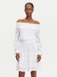 Guess Sukienka codzienna W5GK24 WE550 Biały Classic Fit. Białe sukienki damskie Guess, na co dzień, xs, z aplikacjami, z wiskozy, bez kołnierzyka, bez ramiączek, proste. Za 449.99 zł.