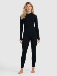 4F Bielizna termoaktywna bezszwowa (dół) damska - czarna M/L. Czarna bielizna sportowa damska 4F, l, bez wzorów. Za 149.99 zł.