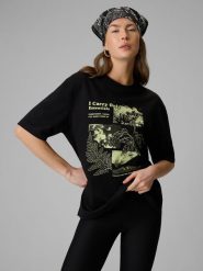 4F T-shirt loose z nadrukiem damski - czarny M. Czarne t-shirty damskie 4F, m, bez wzorów, z dzianiny, klasyczne, bez kołnierzyka, bez ramiączek. Za 79.99 zł.