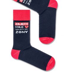 Męskie skarpetki NAPIS ZAJĘTY 405. Czarne skarpety męskie Milena, bez wzorów, z bawełny. Za 17.90 zł.