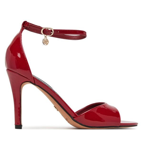 Sandały Nine West. Czerwone sandały damskie Nine West, bez wzorów, bez obcasa, na szpilce, bez zapięcia. Za 229.99 zł.