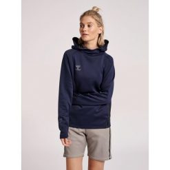 Damska bluza z kapturem Hummel Cima Xk. Niebieskie bluzy damskie Hummel, bez wzorów, sportowe, bez ramiączek, z kapturem. Za 224.90 zł.