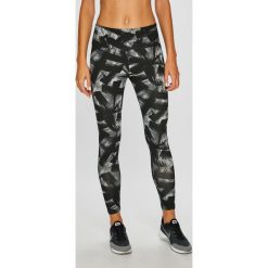 Puma - Legginsy. Zielone legginsy damskie Puma, bez wzorów, z bawełny. W wyprzedaży za 119.90 zł.