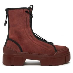 Botki Vic Matié. Brązowe botki damskie Vic Matié, bez wzorów, bez obcasa, na płaskiej podeszwie, bez zapięcia. Za 1,589.00 zł.