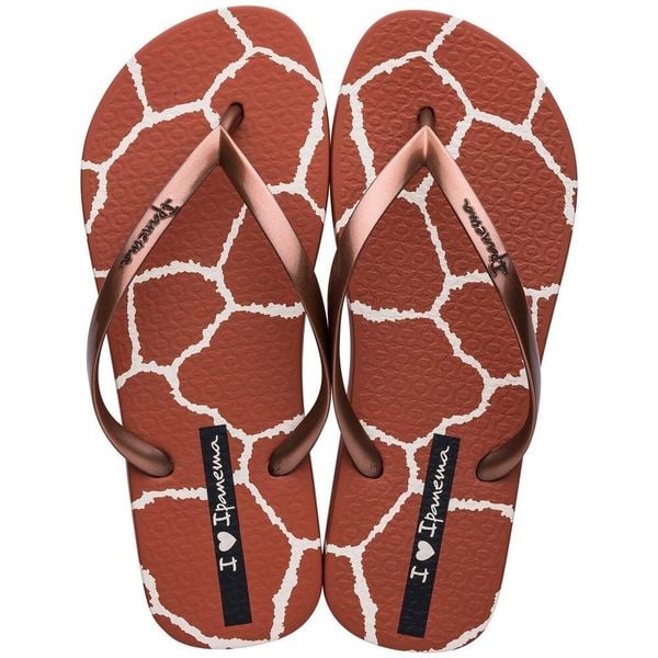 Ipanema I Love Safari — damskie klapki brązowo-miedziane, roz. 40. Brązowe klapki damskie Ipanema, bez wzorów, z materiału, sportowe, bez obcasa, bez zapięcia. Za 138.99 zł.