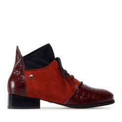 Botki Maciejka. Czerwone botki damskie Maciejka, bez wzorów, bez obcasa, na płaskiej podeszwie, bez zapięcia. Za 379.99 zł.