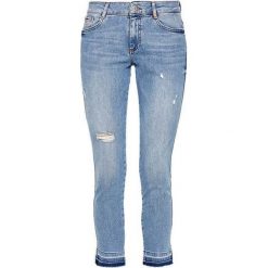S.Oliver jeansy damskie 36 niebieski. Niebieskie jeansy damskie S.Oliver, bez wzorów, z jeansu. W wyprzedaży za 181.00 zł.