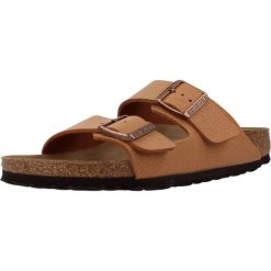 Klapki damskie Birkenstock Arizona BS. Brązowe klapki damskie Birkenstock, na lato, bez wzorów, z materiału, bez obcasa, bez zapięcia. Za 420.35 zł.