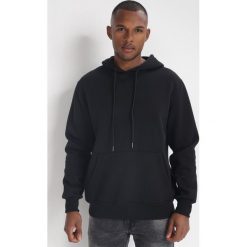Czarna Bluza z Kapturem Erime. Czarne bluzy sportowe męskie Born2be, na jesień, l, bez wzorów, z polaru, z kapturem. Za 74.99 zł.