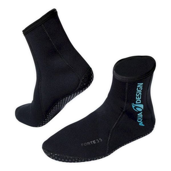 Skarpety neoprenowe Aquadesign Forte. Czarne skarpetki damskie AQUADESIGN, bez wzorów, z materiału. Za 99.00 zł.