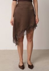 Brązowa Satynowa Spódnica o Asymetrycznym Kroju z Koronką Arlivia. Brązowe spódnice damskie Born2be, l, bez wzorów, z koronki, eleganckie, mini, asymetryczne. Za 119.99 zł.
