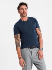 Klasyczny T-shirt męski bawełniany BASIC - granatowy V2 OM-TSBS-0236 - XXL. Niebieskie t-shirty męskie Ombre Clothing, l, bez wzorów, z bawełny, bez kołnierzyka, bez ramiączek. W wyprzedaży za 39.99 zł.