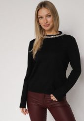 Czarny Sweter z Dodatkiem Kaszmiru Ozdobiony Cekinami i Cyrkoniami Vetimona. Czarne swetry nierozpinane damskie Born2be, z aplikacjami, z jeansu, eleganckie, bez kołnierzyka, bez ramiączek. Za 104.99 zł.