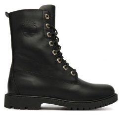 Trzewiki Timberland. Czarne botki damskie Timberland, bez wzorów, bez obcasa, na płaskiej podeszwie, bez zapięcia. Za 759.99 zł.