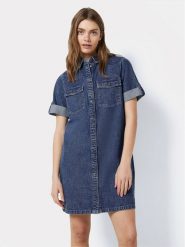 Noisy May Sukienka jeansowa New Signe 27030040 Niebieski Loose Fit. Niebieskie sukienki damskie Noisy May, xs, bez wzorów, z bawełny, bez kołnierzyka, bez ramiączek. Za 119.99 zł.
