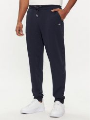Gant Spodnie dresowe Shield 2009026 Granatowy Regular Fit. Niebieskie spodnie sportowe męskie GANT, m, bez wzorów, z bawełny. Za 289.99 zł.
