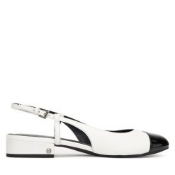 Baleriny MICHAEL Michael Kors. Białe balerinki damskie MICHAEL Michael Kors, bez wzorów, bez obcasa, bez zapięcia. Za 469.99 zł.