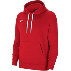 Bluza damska Nike Park 20 Hoodie. Czerwone bluzy damskie Nike, bez wzorów, z bawełny, sportowe, bez ramiączek, bez kaptura. Za 192.99 zł.