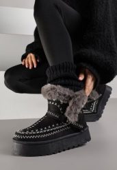 Czarne Śniegowce na Platformie z Futerkiem i Haftowanym Wzorem Celatusa. Czarne śniegowce damskie Renee, z jeansu, bez zapięcia. Za 109.99 zł.
