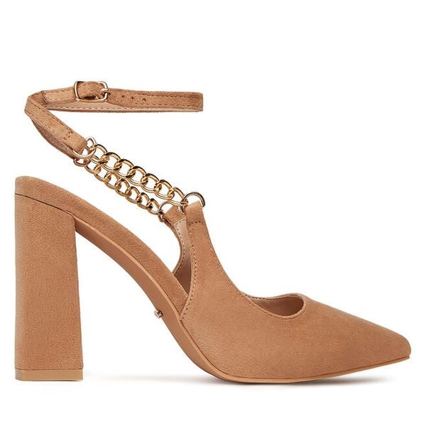 Czółenka DeeZee. Brązowe czółenka damskie DeeZee, bez wzorów, bez obcasa, bez zapięcia. Za 149.99 zł.