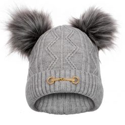 Czapka zimowa Equestrian Queen Ayla 24AW damska z dwoma pomponami. Brązowe czapki damskie EQUESTRIAN QUEEN, na zimę, bez wzorów, sportowe. Za 106.99 zł.