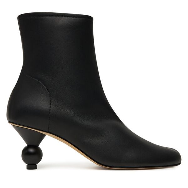 Botki Weekend Max Mara. Czarne botki damskie Weekend Max Mara, bez wzorów, bez obcasa, na słupku, bez zapięcia. Za 1,459.00 zł.