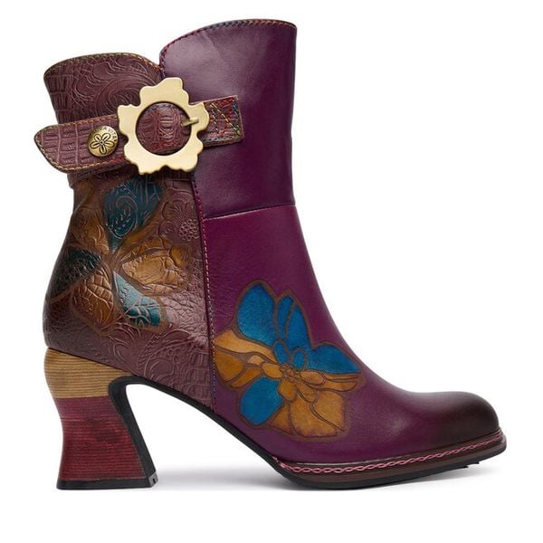 Botki Laura Vita. Fioletowe botki damskie Laura Vita, bez wzorów, bez obcasa, na słupku, bez zapięcia. Za 509.99 zł.