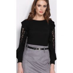Czarna Bluzka Solemnly. Czarne bluzki damskie Born2be, l, bez wzorów, z koronki, wizytowe, bez kołnierzyka, bez ramiączek. Za 49.99 zł.
