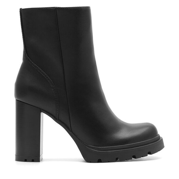 Botki Clara Barson. Czarne botki damskie Clara Barson, bez wzorów, bez obcasa, na słupku, bez zapięcia. Za 169.99 zł.