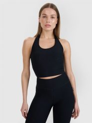 4F Crop top slim gładki damski 4F x Anna Lewandowska - czarny XS. Czarne topy damskie 4F, l, bez wzorów, z dzianiny, eleganckie, bez kołnierzyka, bez ramiączek. Za 59.99 zł.
