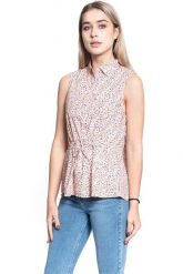 BLUZKA DAMSKA MUSTANG Evi Summer Blouse 1009464 11712. Bluzki damskie Mustang, s, bez wzorów, bez kołnierzyka, bez ramiączek. W wyprzedaży za 39.99 zł.