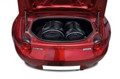 Torby Do Bagażnika Mazda Mx-5 2015+ 2Szt Kjust. Czarne torby podróżne damskie KJUST, bez wzorów, z kauczuku. Za 487.00 zł.