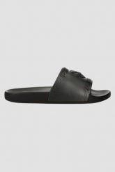 JUST CAVALLI Czarne klapki Fondo Pool. Czarne klapki damskie Just Cavalli, bez wzorów, bez obcasa, bez zapięcia. W wyprzedaży za 189.99 zł.