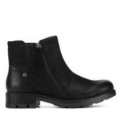 Botki Go Soft. Czarne botki damskie GO SOFT, bez wzorów, bez obcasa, na płaskiej podeszwie, bez zapięcia. Za 259.99 zł.