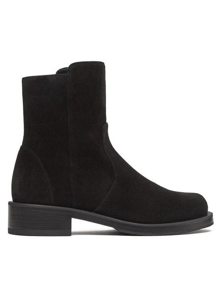 Stuart Weitzman Botki 5050 Bold Zip Btie SG094 Czarny. Czarne botki damskie Stuart Weitzman, bez wzorów, ze skóry, bez obcasa, na płaskiej podeszwie, bez zapięcia. Za 2,649.00 zł.