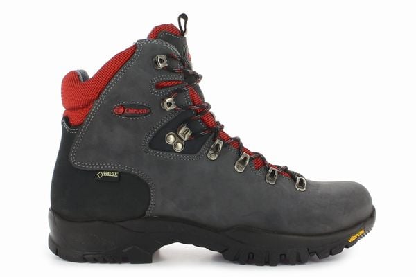 Buty trekkingowe męskie Chiruca Dynamic. Czarne trekkingi męskie Chiruca, z gore-texu, bez zapięcia. Za 881.00 zł.