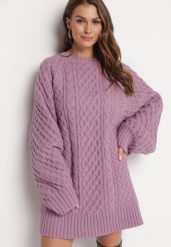 Fioletowy Sweter o Wydłużonym Fasonie z Modnym Splotem Ahexa. Fioletowe swetry nierozpinane damskie Born2be, bez wzorów, ze splotem, bez kołnierzyka, bez ramiączek. Za 189.99 zł.