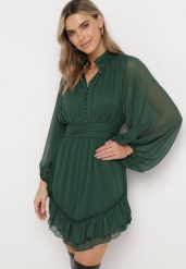 Ciemnozielona Rozkloszowana Sukienka z Falbanką Harlin. Zielone sukienki damskie Born2be, m, bez wzorów, bez kołnierzyka, bez ramiączek, mini, rozkloszowane. Za 169.99 zł.