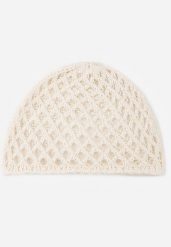 Beżowy Bawełniana Czapka Szydełkowa o Ażurowym Splocie Hekina. Brązowe czapki damskie Born2be, na lato, w ażurowe wzory, z bawełny, boho. Za 59.99 zł.