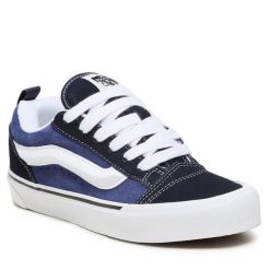 Tenisówki Vans. Niebieskie trampki i tenisówki damskie Vans, bez wzorów, bez zapięcia. Za 229.99 zł.