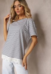 Biały T-shirt z Bawełny z Koronkową Wstawką w Paski Plastina. Białe t-shirty damskie Renee, l, z aplikacjami, z bawełny, klasyczne, bez kołnierzyka, bez ramiączek. Za 54.99 zł.